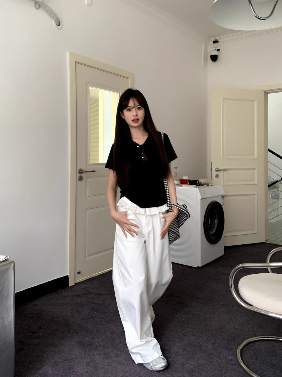 Lace-Trimmed Wide-Leg Jeans | Elegant Denim with Modern Flair