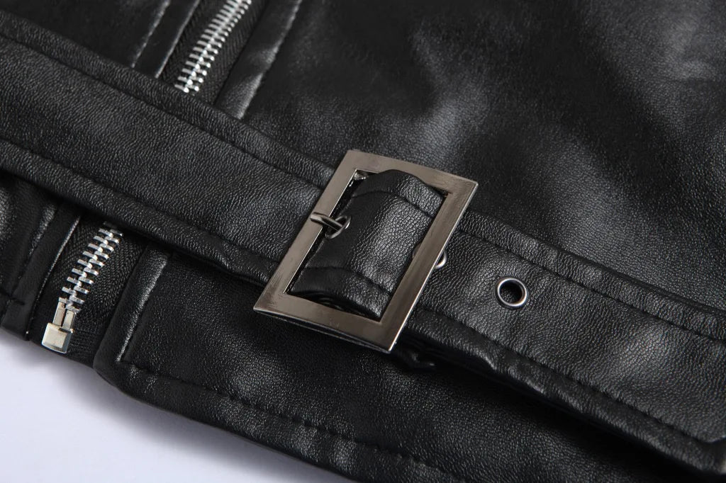 Modern Slim-Fit Leather Bomber | Effortless Everyday Elegance