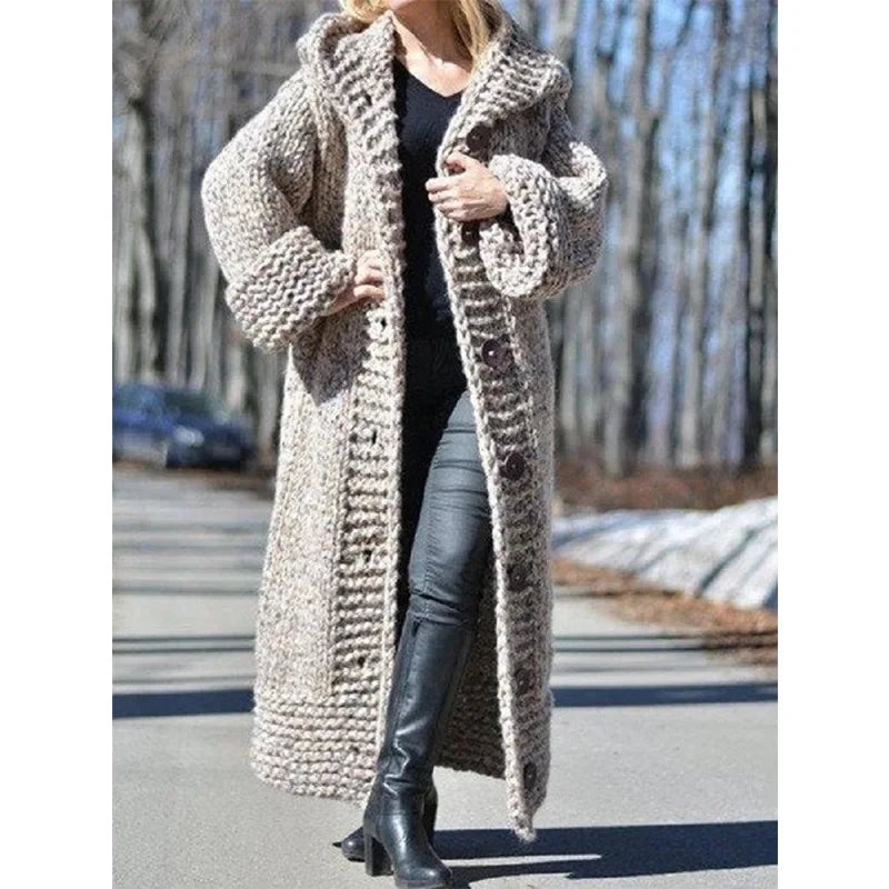 Rose Elegant-Fit Carol Cosy Coat | A Perfect Blend of Comfort and Sophistication
